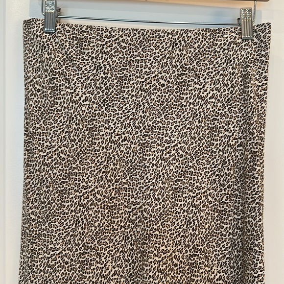 Jennie Kayne Leopard Print Slip Skirt - Picture 4 of 9